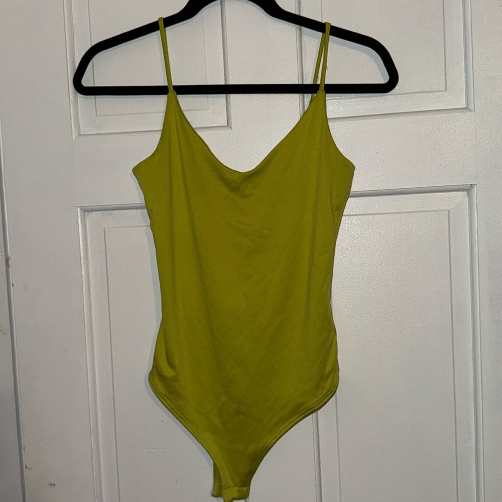 Live in the Moment Bodysuit yellow/green